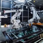 Trafo üretim hattında kaynak robotu