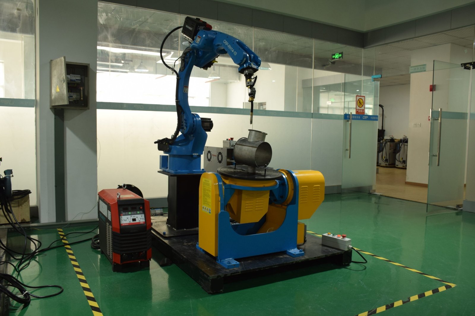 Trafo kazanı kaynak robotu